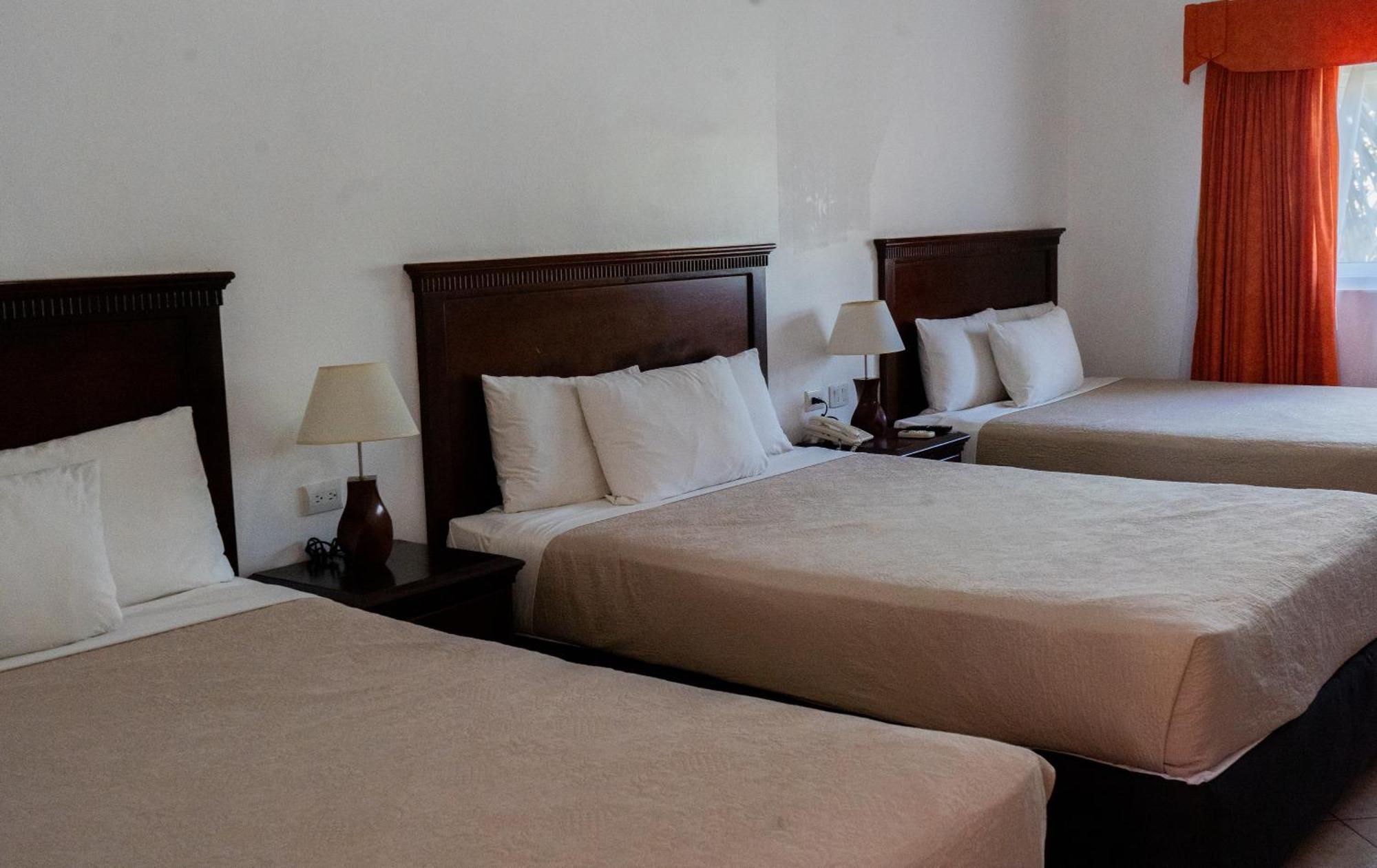 Hotel Cayman Suites Monterrico Esterno foto