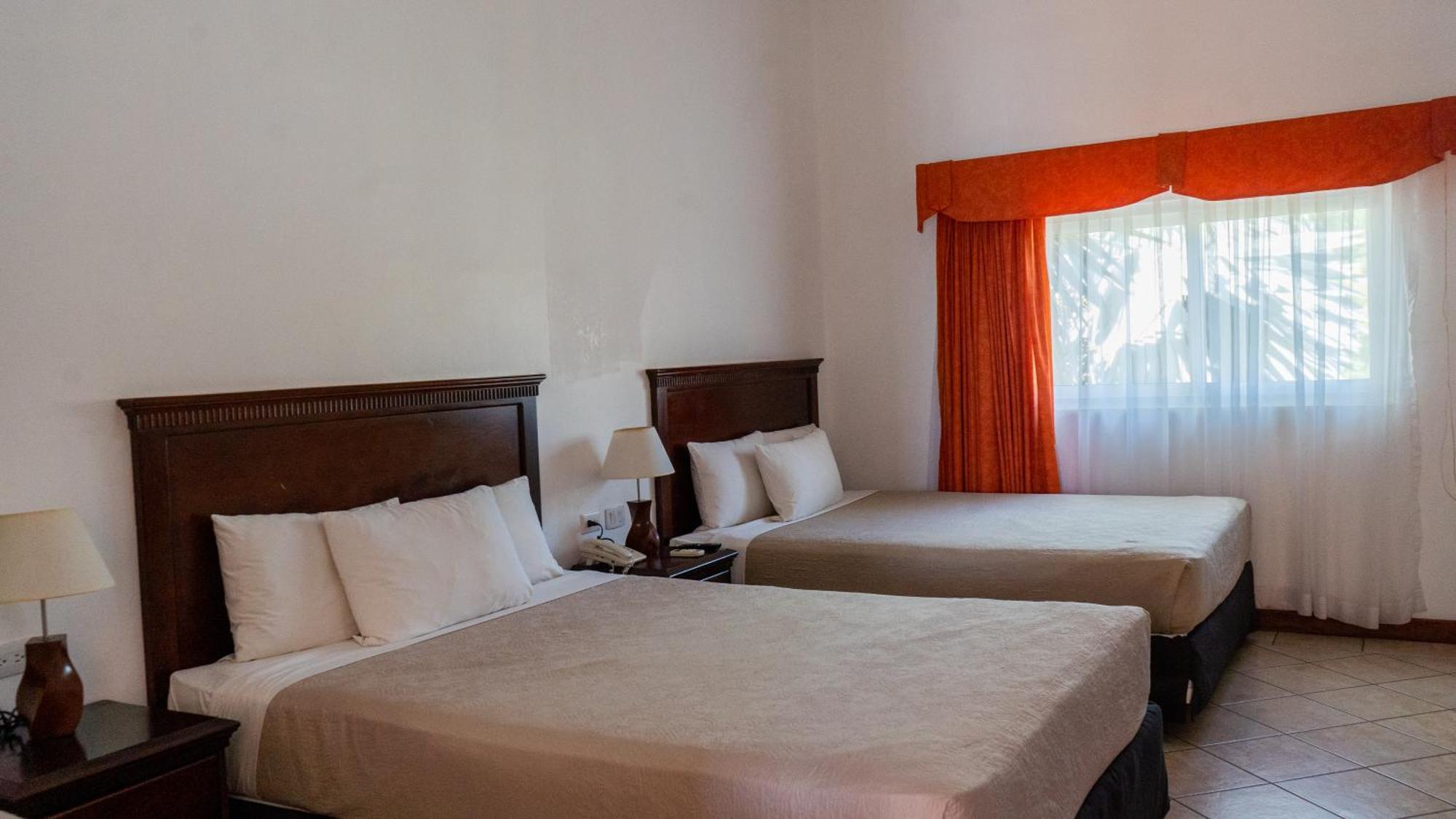 Hotel Cayman Suites Monterrico Esterno foto