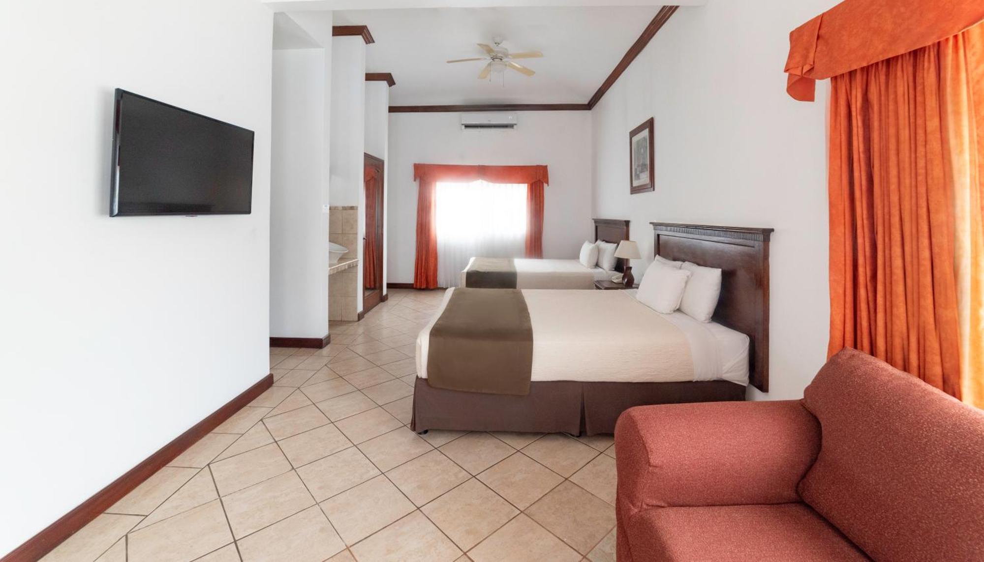 Hotel Cayman Suites Monterrico Esterno foto