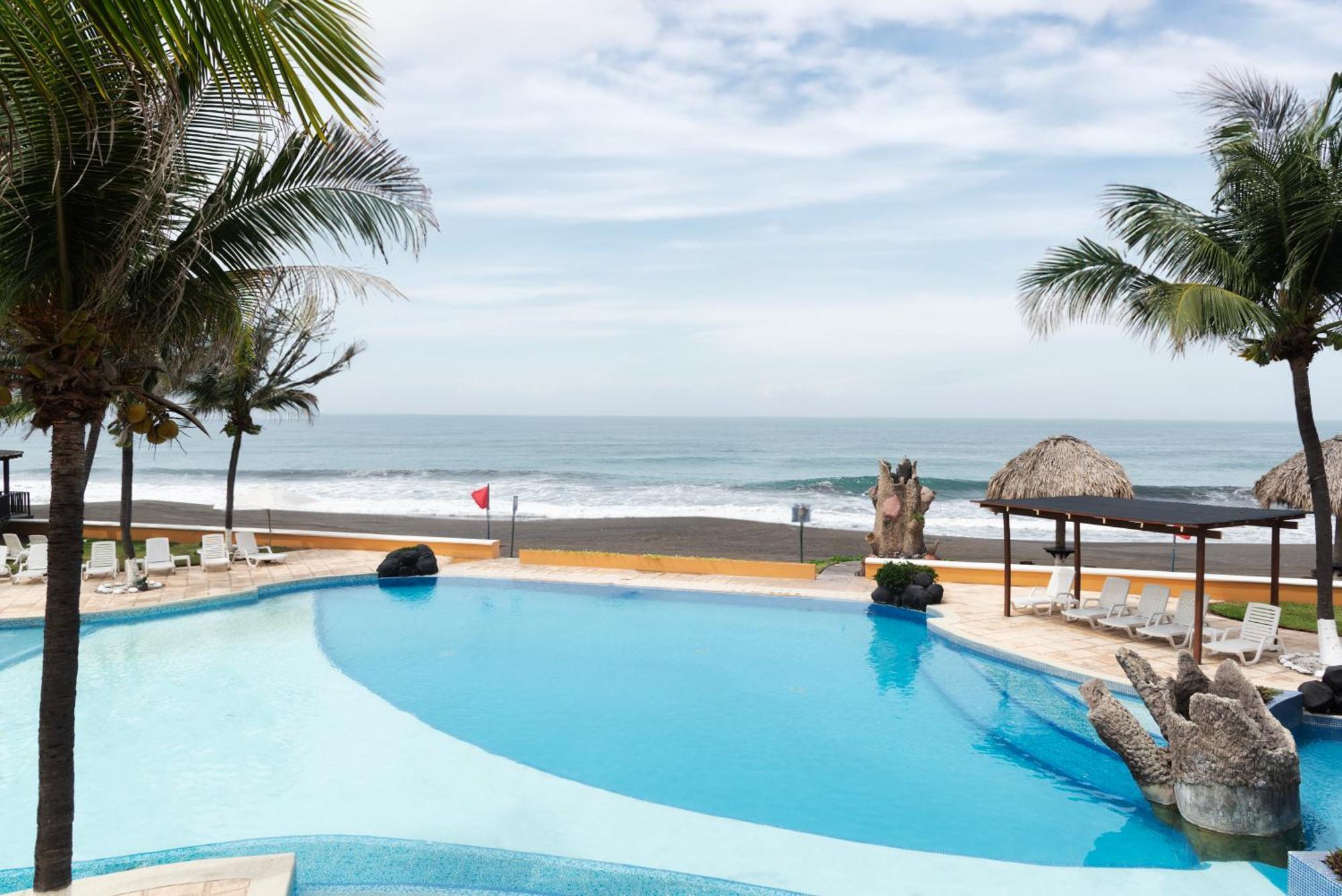 Hotel Cayman Suites Monterrico Esterno foto