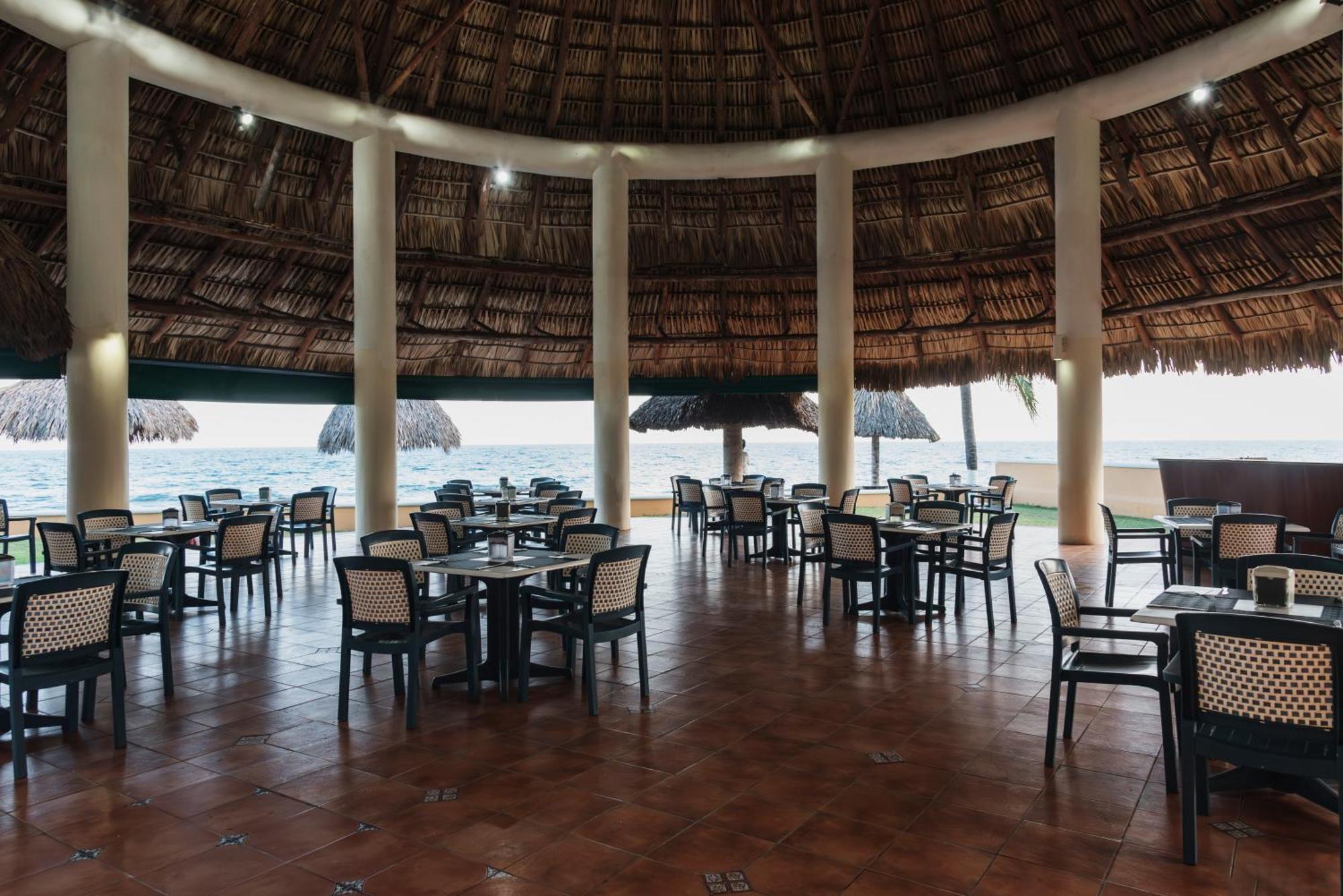 Hotel Cayman Suites Monterrico Esterno foto